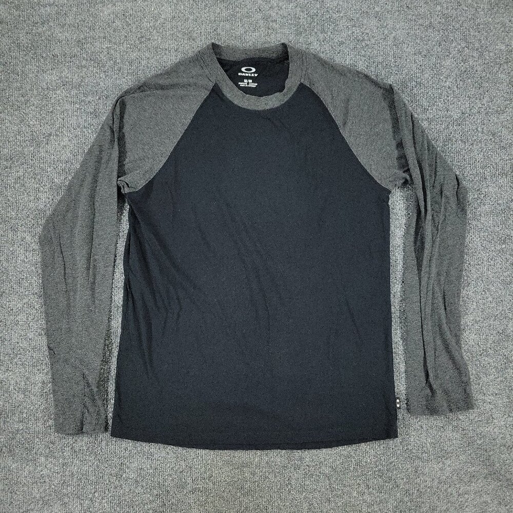 Oakley Shirt Men's Medium Black Raglan Logo Crew Neck Long Sleeve Hang Tag Adult